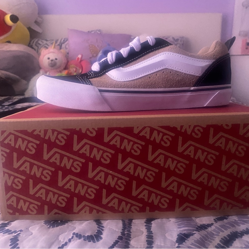 Vans Knu Skool Sneakers